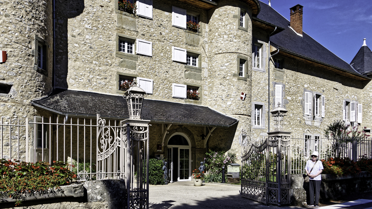 20250825-094658•Chateau Hotel•Challes-les-Eaux•Auvergne-Rhone-Alpes•France